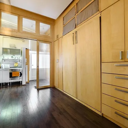Apaczai 17 Cozy Elegance Near Chain Bridge *